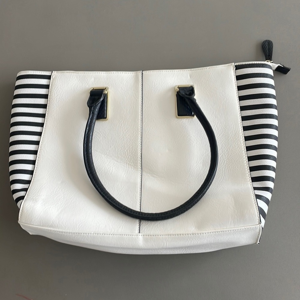Black and White Shoulder Bag